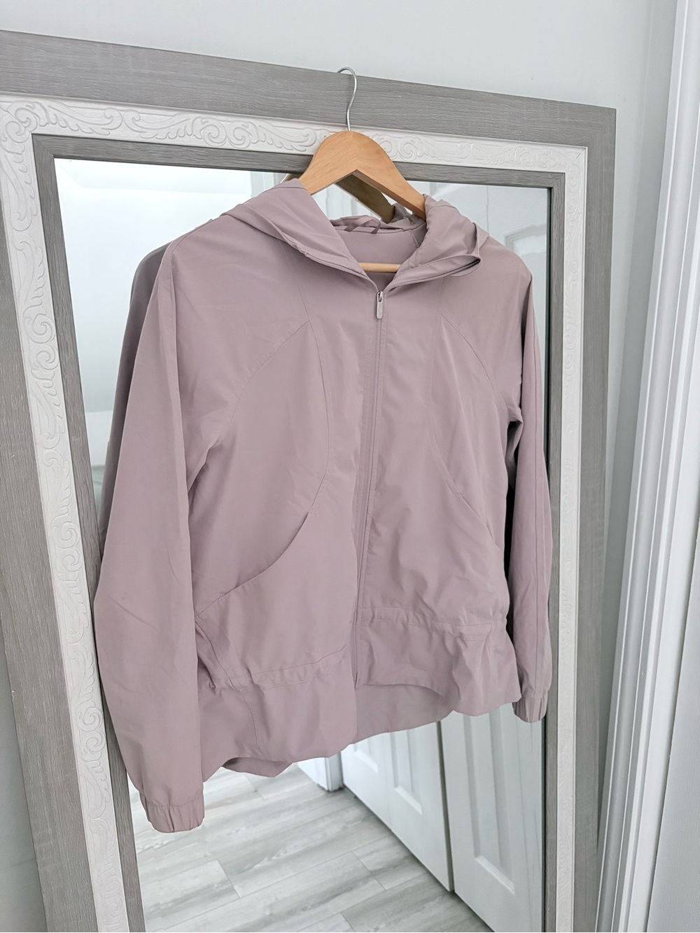 Lululemon Lilac Windbreaker